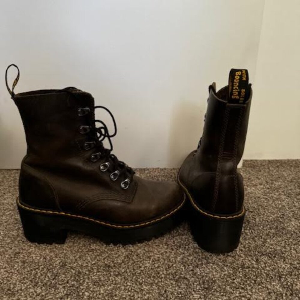 LEONA WOMEN'S VINTAGE SMOOTH LEATHER HEELED BOOTS